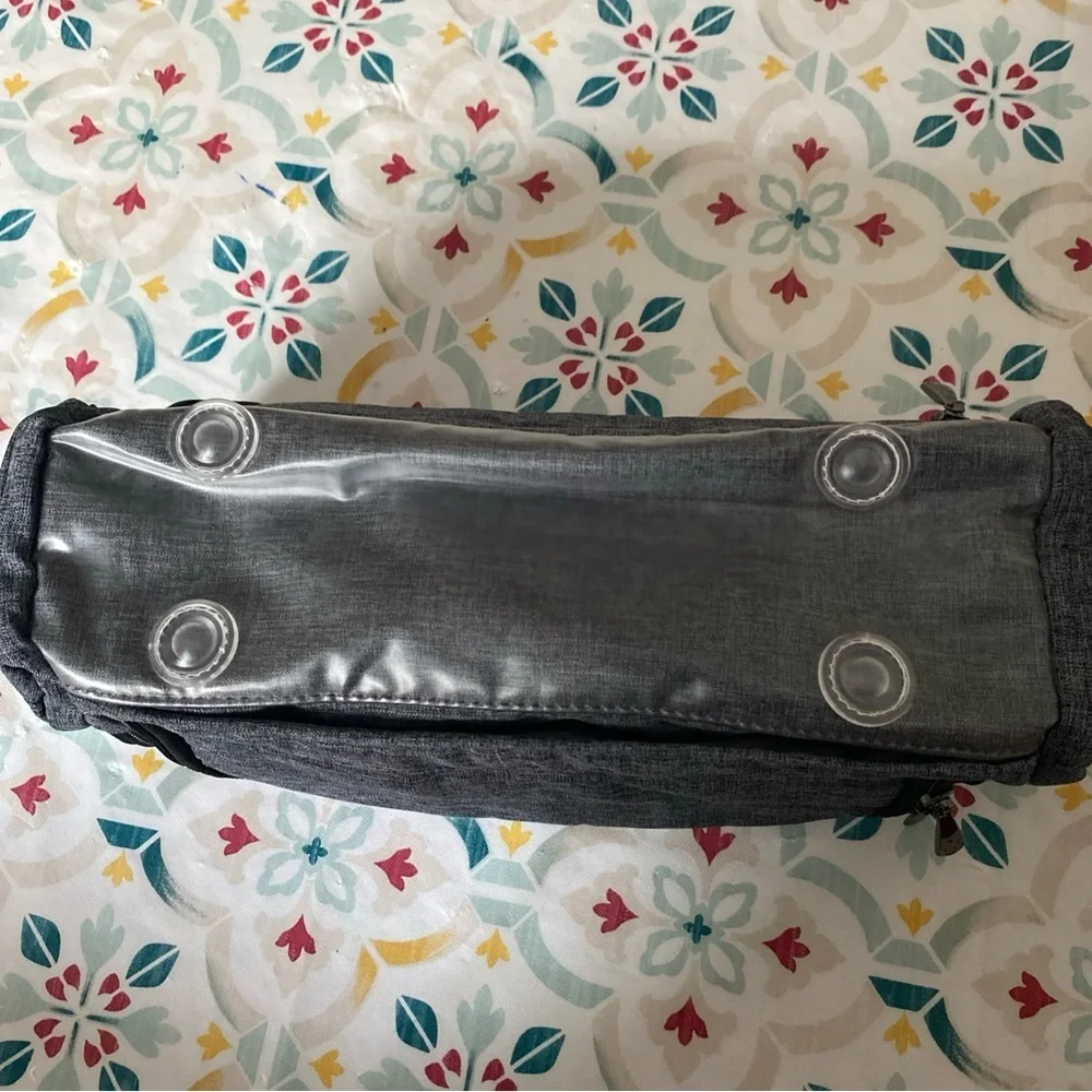 Lug Charcoal Toiletry Bag